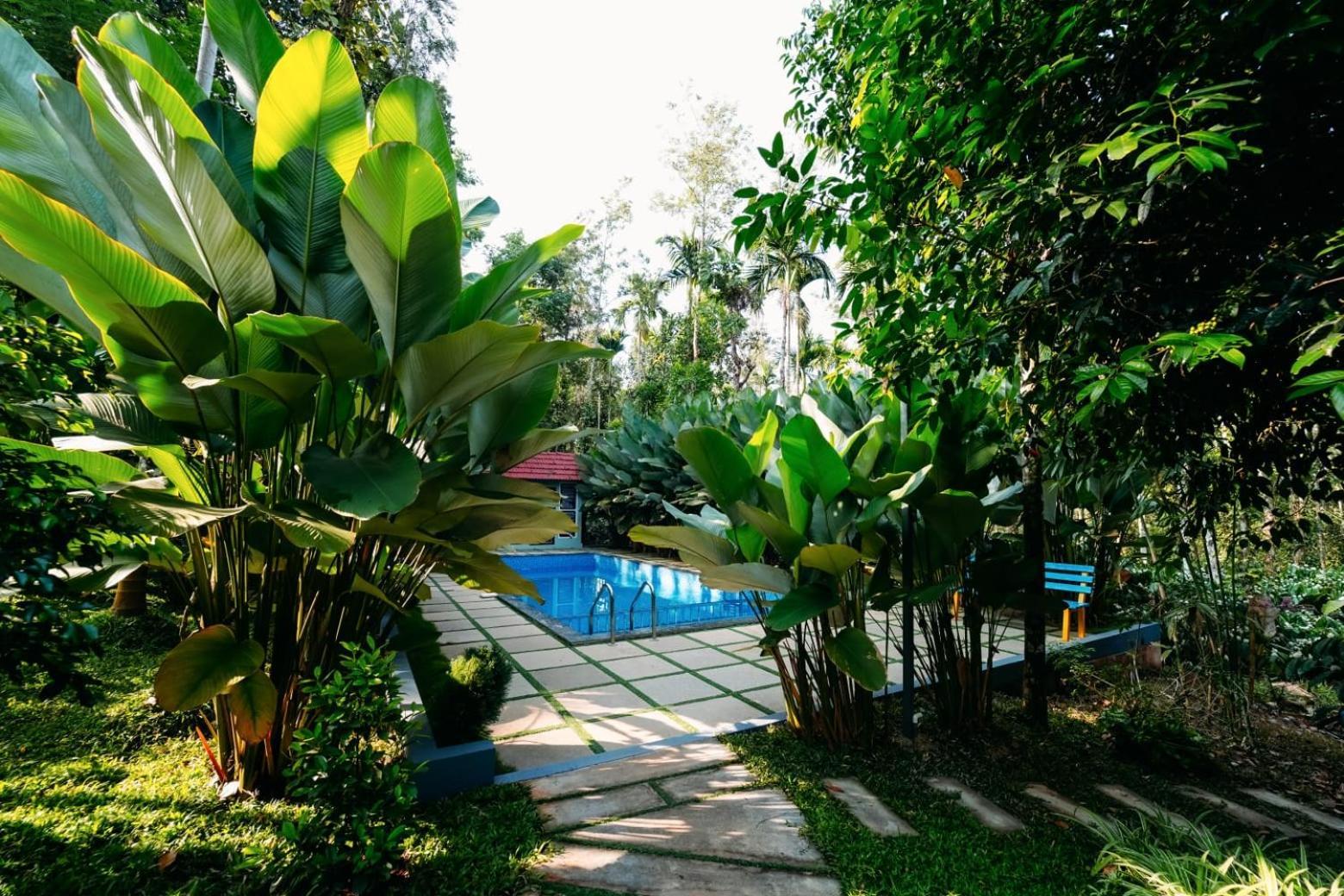 Le Vista Resort Sultan Bathery Exterior foto