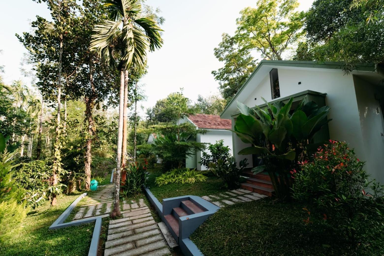 Le Vista Resort Sultan Bathery Exterior foto